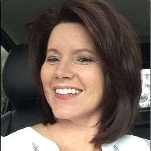 Meet your Posher, Tina